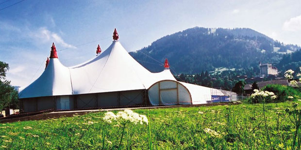 Das Festival-Zelt Gstaad
