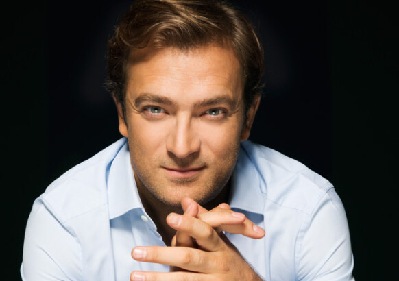 Maria João Pires (Klavier), Orchestre de Chambre de Lausanne, Renaud Capuçon (Leitung)