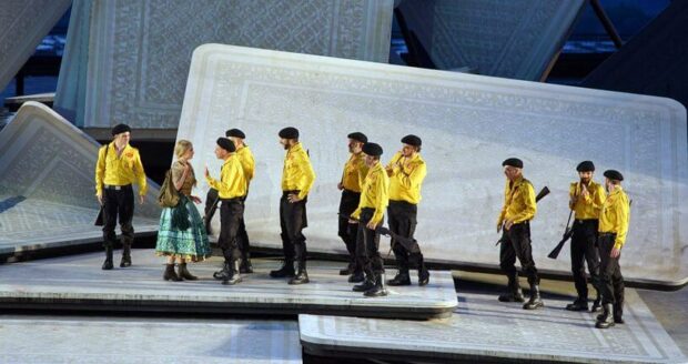 Szenenbild aus "Carmen"