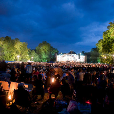Ein Festival führt „Ins Ungewisse“