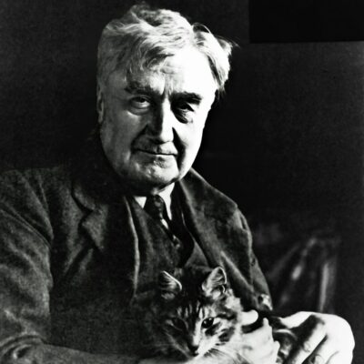 Imitierte Tiergeräusche in seinen Folk Songs: Ralph Vaughan Williams mit Katze Foxy