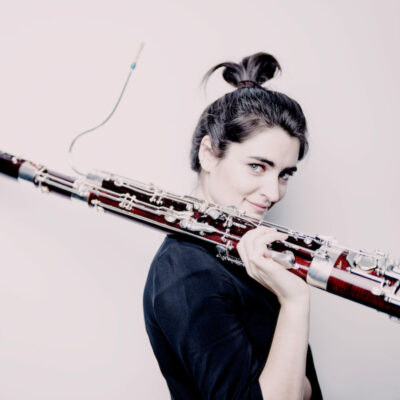 Auf ihrem neuen Album tritt Fagottistin Sophie Dervaux auch als Dirigentin in Erscheinung
