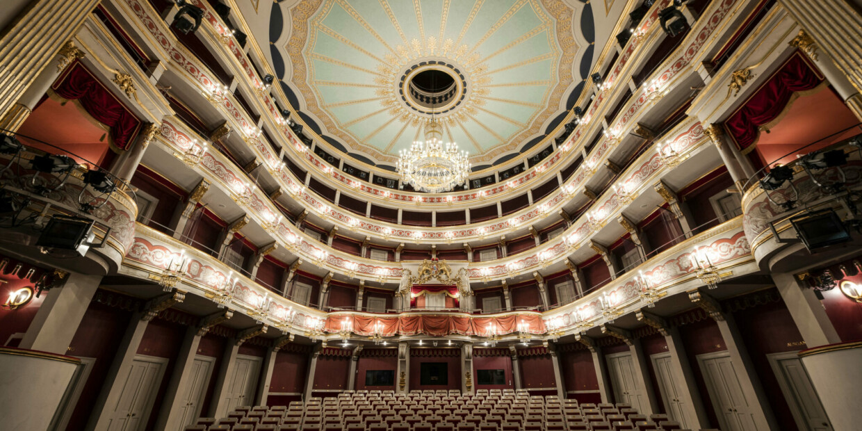 Das Theater Regensburg zeigt erstmalig Leonard Bernsteins „Candide“