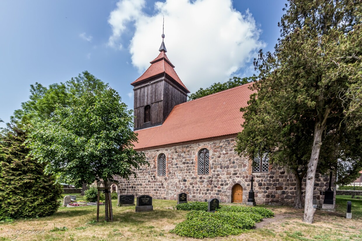 Dorfkirche Melzow