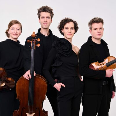 Lässig im Auftreten, hoch konzentriert im Spiel: das Notos Quartett
