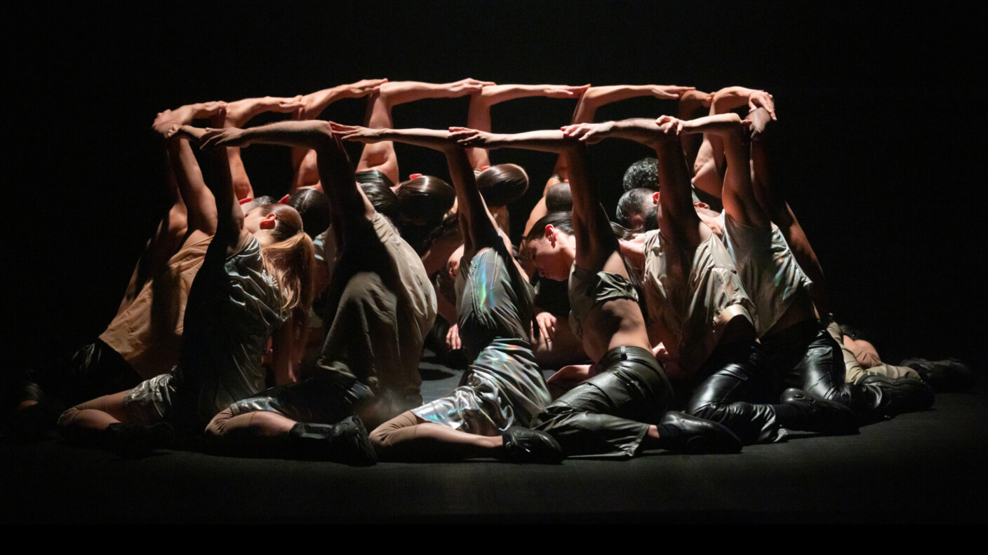 Damien Jalets choreografische Fantasie scheint in „Mirage“ am Grand Théâtre de Genève keine Grenzen zu kennen