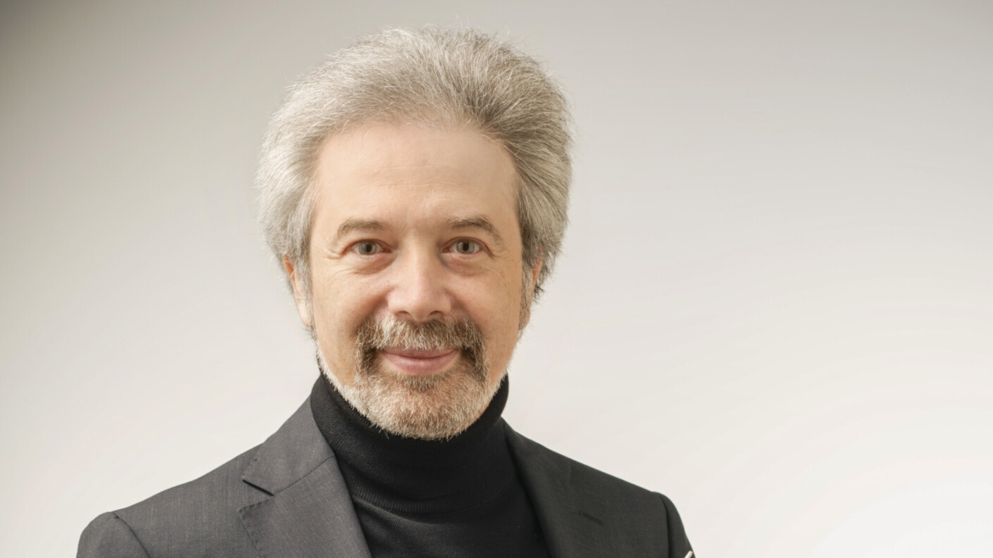 Hat als Kapellmeister am Gärtnerplatztheater schon mehr als fünfhundert Vorstellungen geleitet: Oleg Ptashnikov