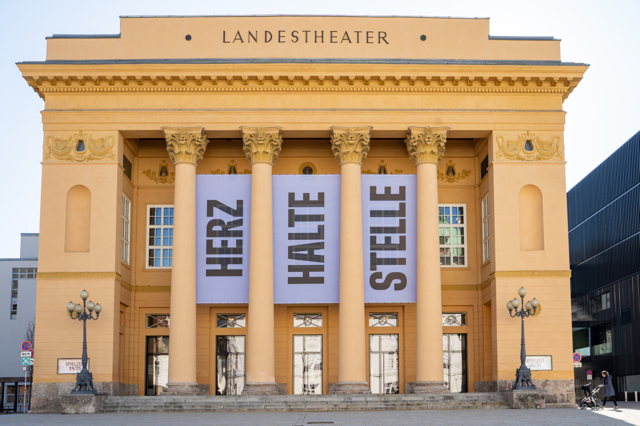 Tiroler Landestheater