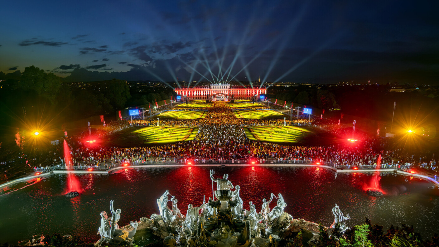 Sommernachtskonzert aus dem Schlosspark Schönbrunn in Wien